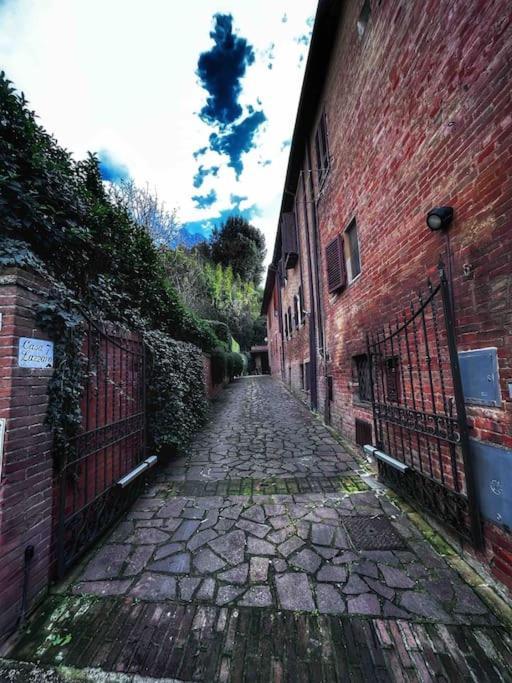 Casa Lazzaro Al Centro Di Siena Vila Exterior foto